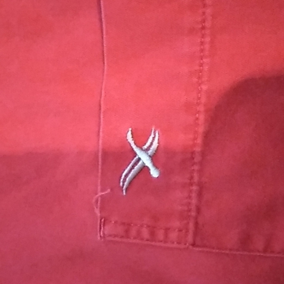 Eddie Bauer red large men's button down casual shirt - Picture 2 of 3